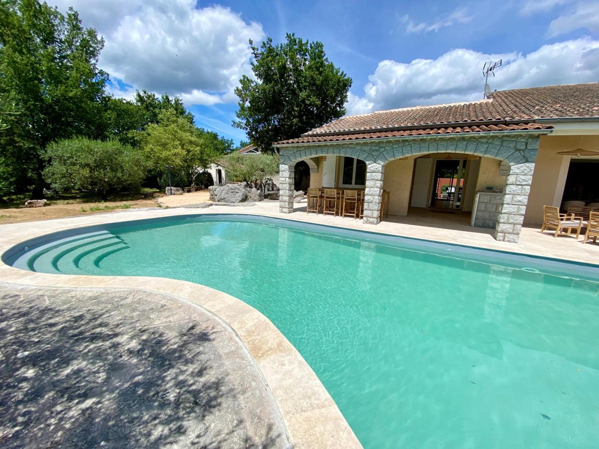 Maison Pour 12P, Piscine A Debordement Chauffee D'Avril A Octobre Inclus Ruoms Exterior foto