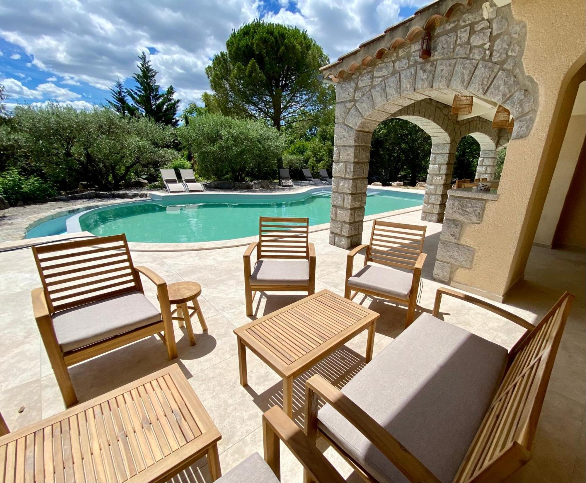 Maison Pour 12P, Piscine A Debordement Chauffee D'Avril A Octobre Inclus Ruoms Exterior foto